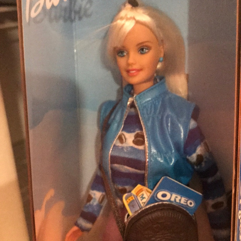 Barbie Oreo School Time Fun